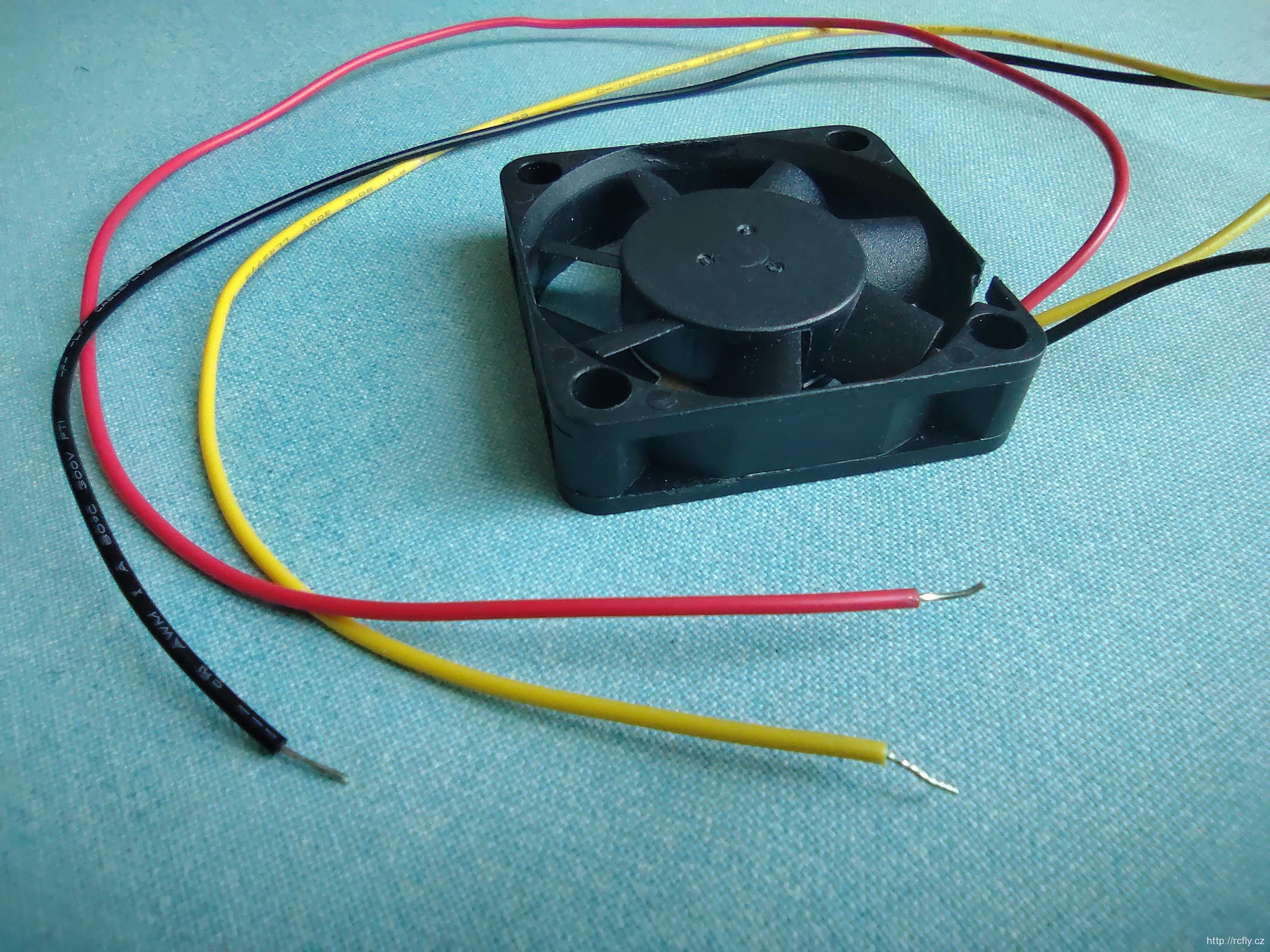 Ventilátor SUNON 40x40x10mm  DC5V-1,08W