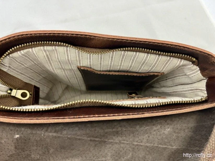 Antonio Kožená příruční taška přes rameno COCKPIT