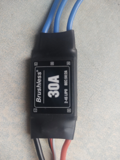 Brushless 30A regulátor